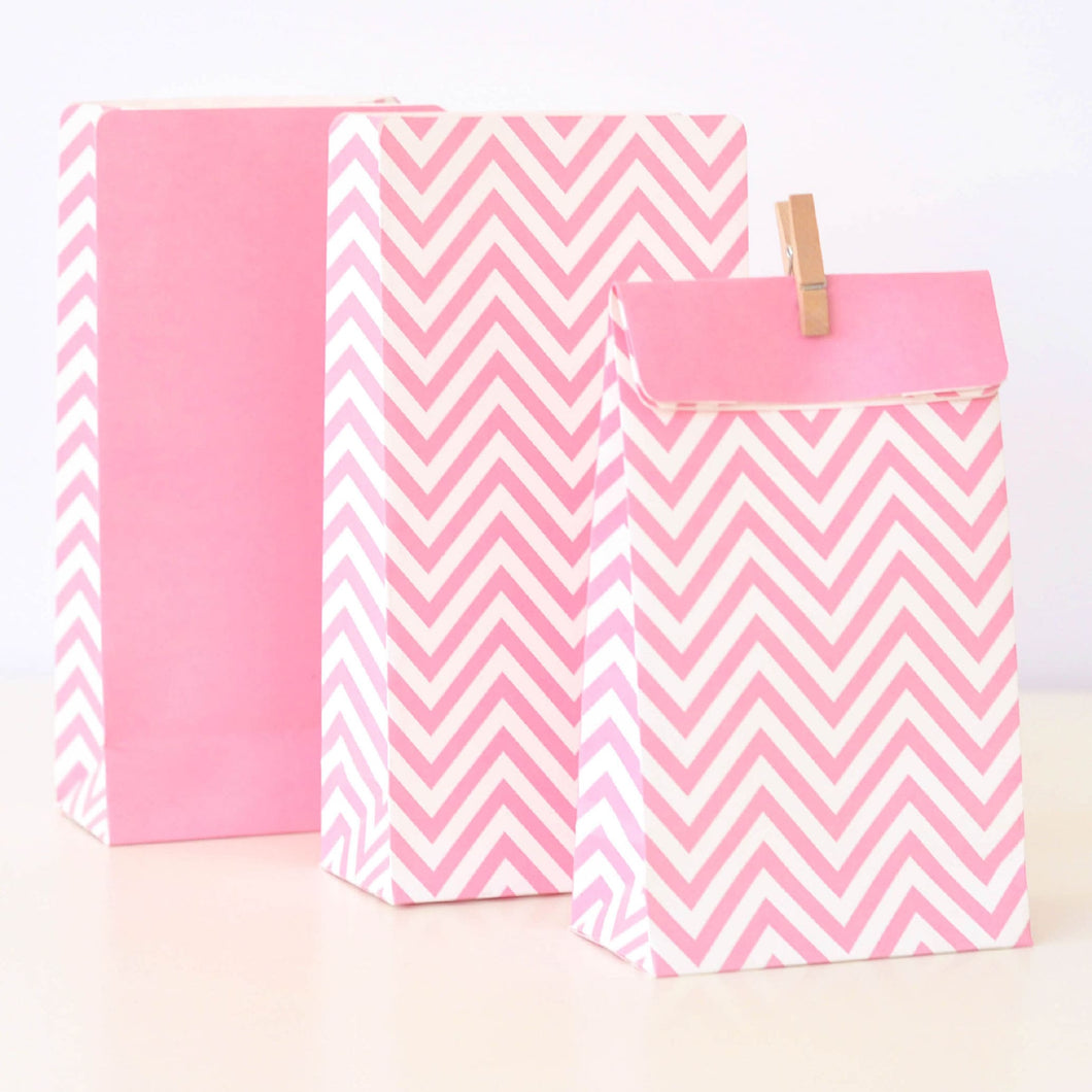 Chevron Baby Pink Party Bags (12 pack)